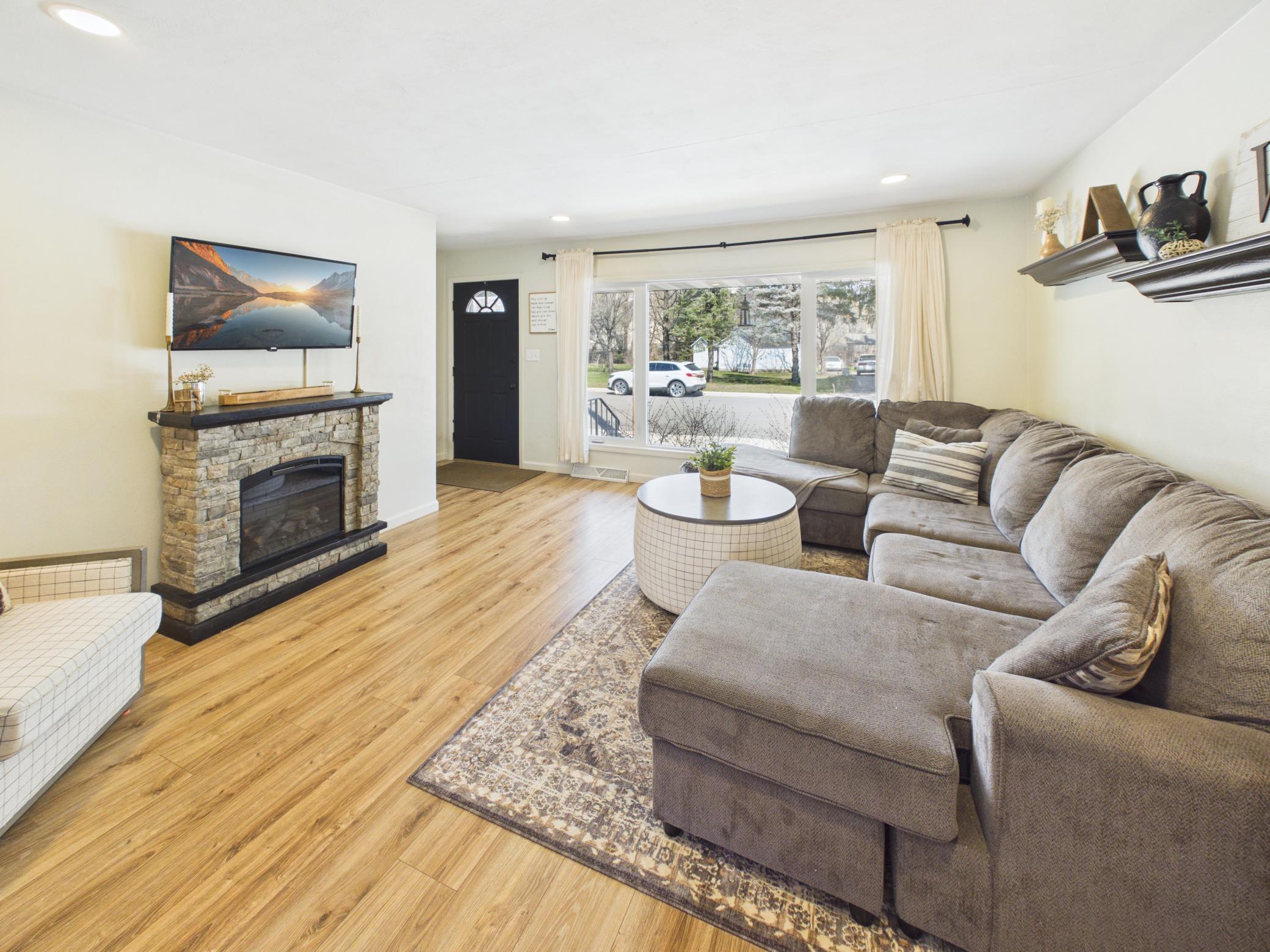 Living Room Main Level