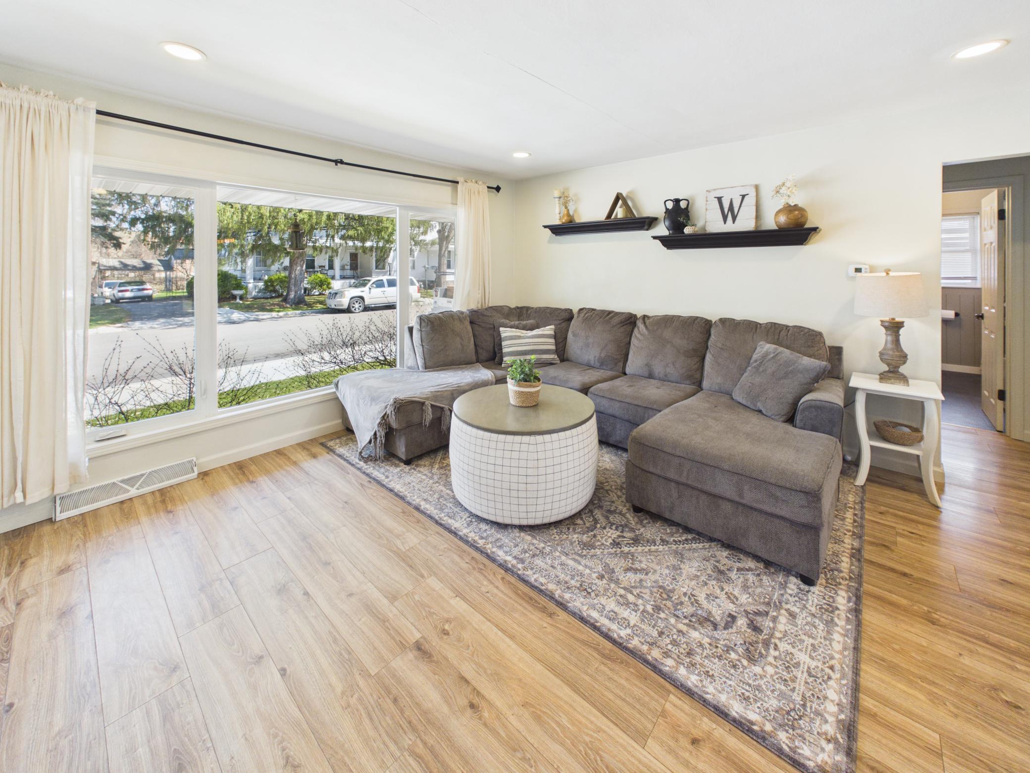 Living Room Main Level