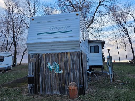 1995 Conquest RV on Unit 514