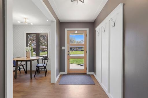 2445 Holton Street, Saint Paul, MN 55113