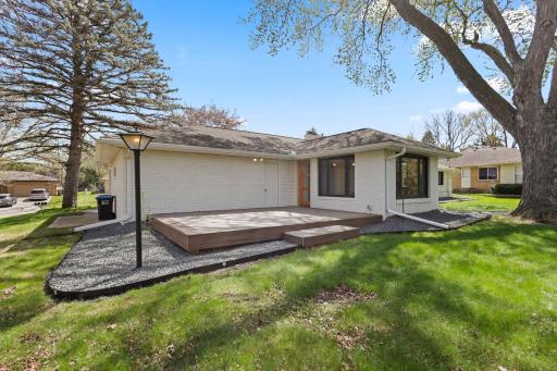 2445 Holton Street, Saint Paul, MN 55113