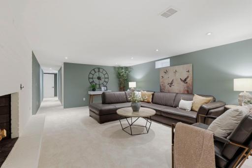 2445 Holton Street, Saint Paul, MN 55113