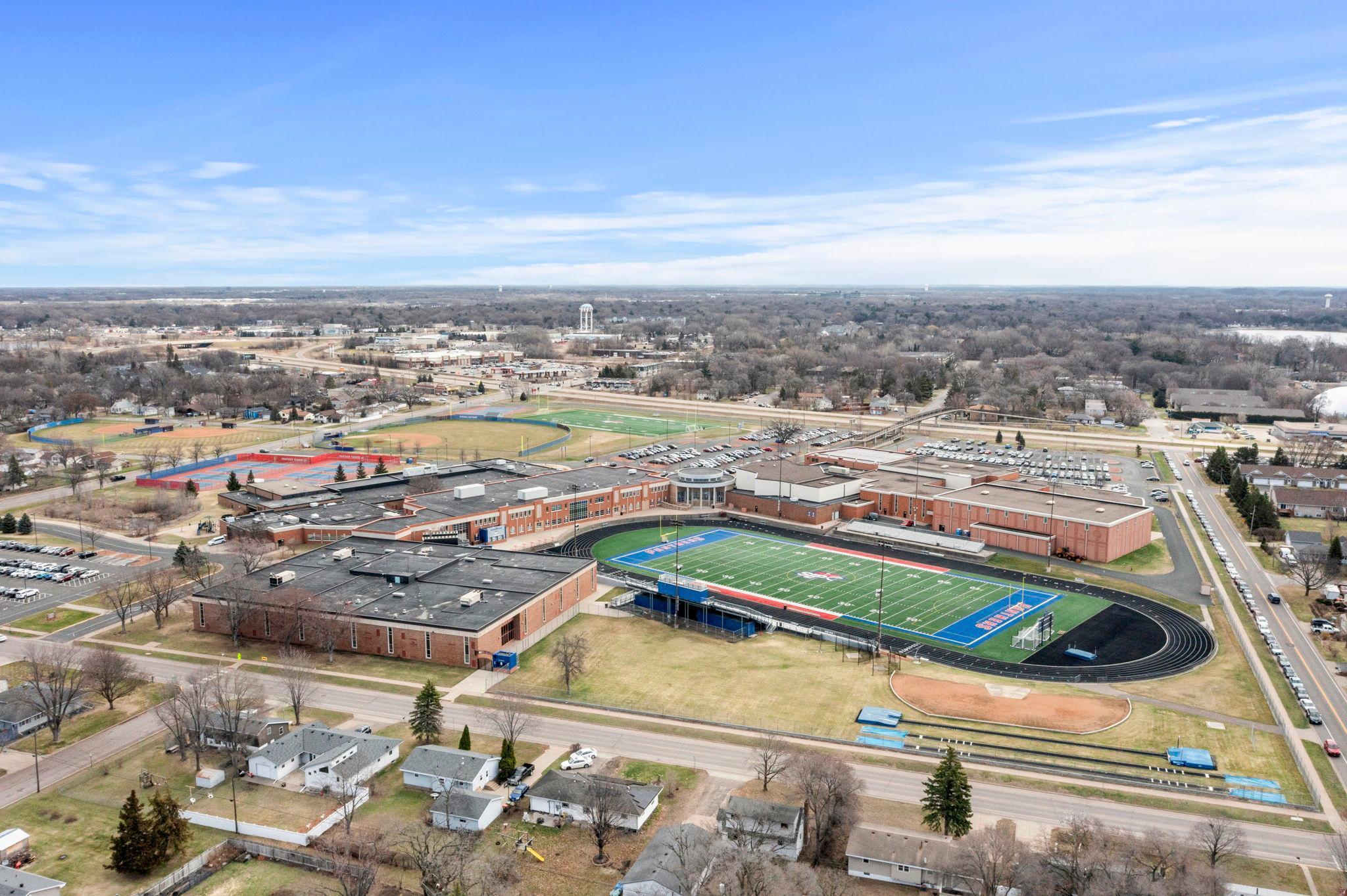 69-web-or-mls-7849 Monroe St NE-36.jpg