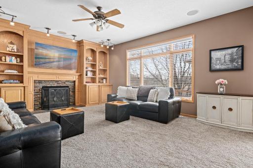 1392 156th Lane NW, Andover, MN 55304