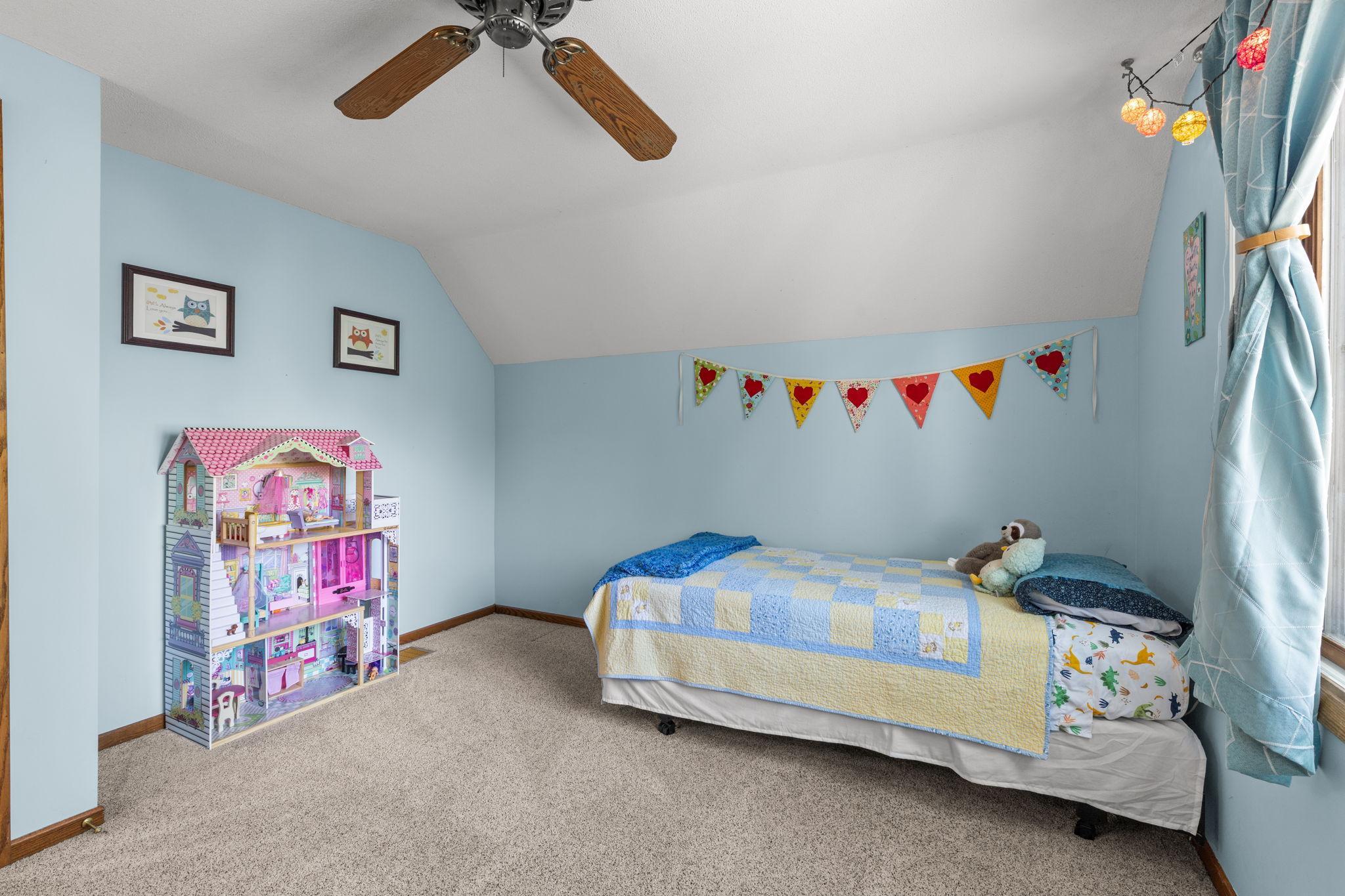 Upper level BR#4 is also oversized - enough room for sleep and play!
