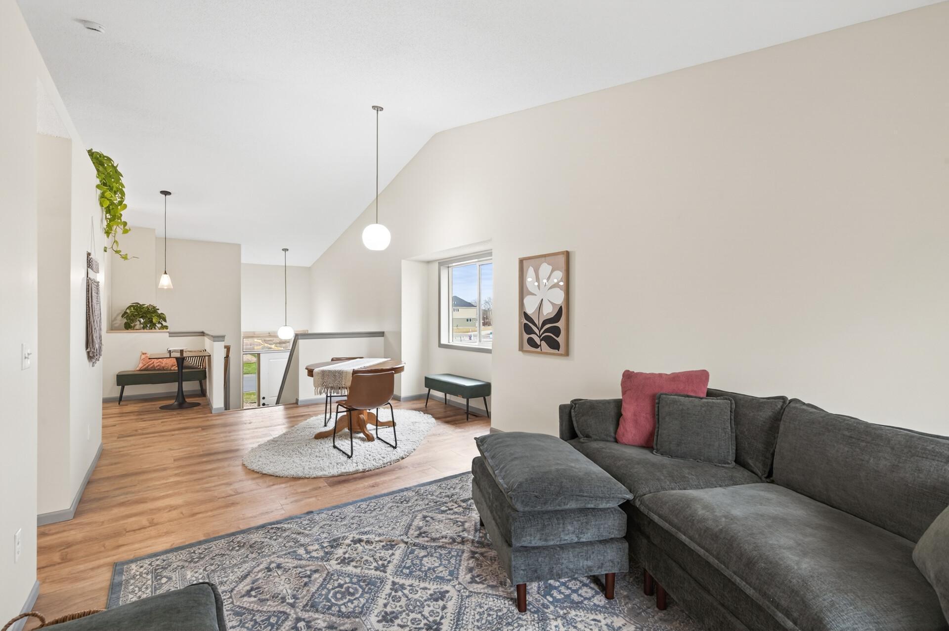 Bright and CHEERY! So cute!