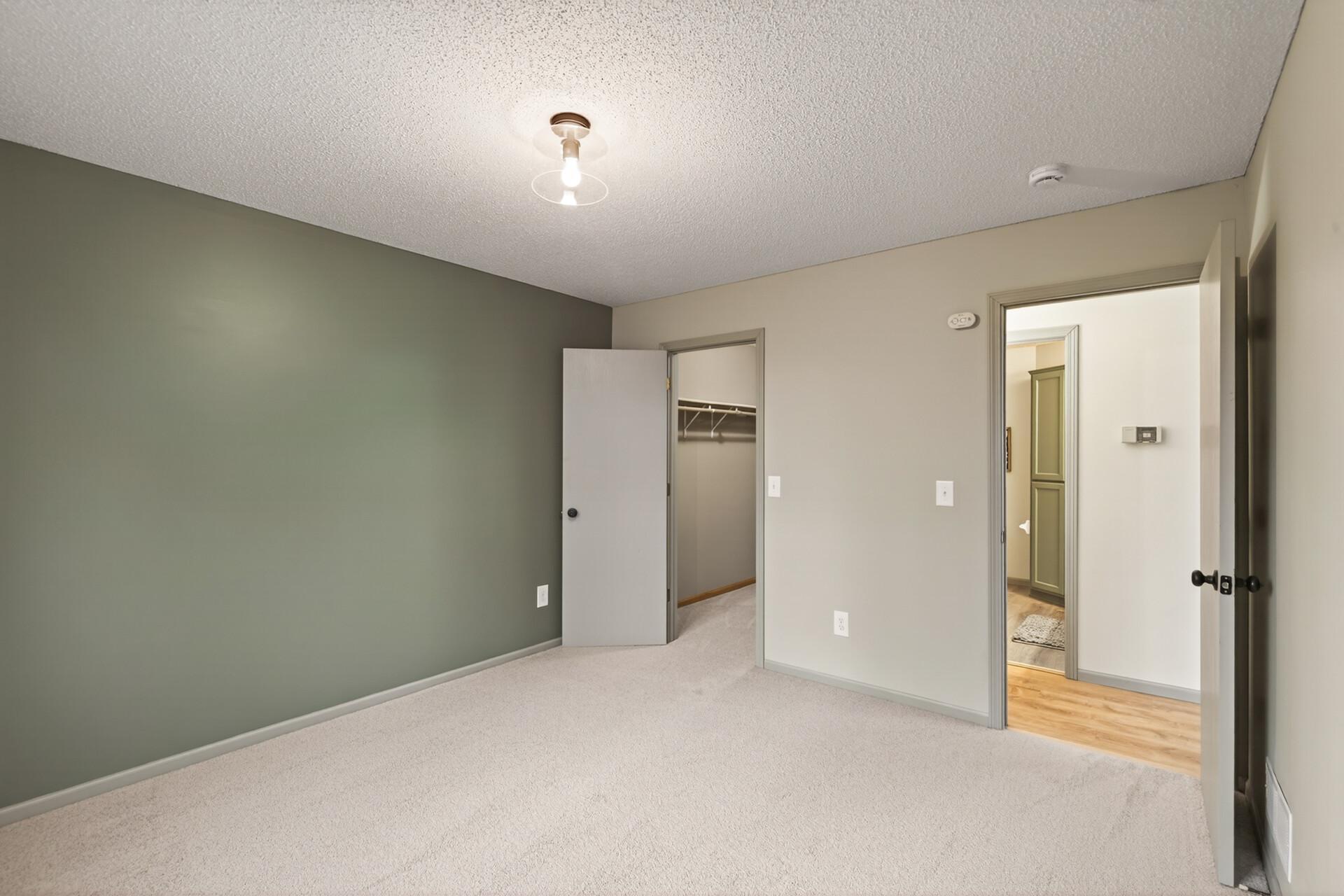 New carpet throughout and spacious!