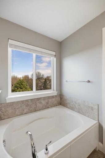 3166 Countryside Avenue, D, Saint Paul, MN 55129