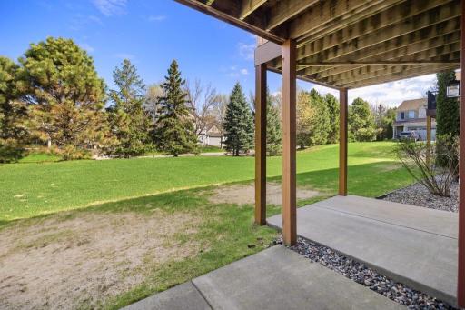 The patio off the lower level is a blank canvas with serious potential â picture a cozy seating area, an outdoor dining space or a dedicated grilling area.