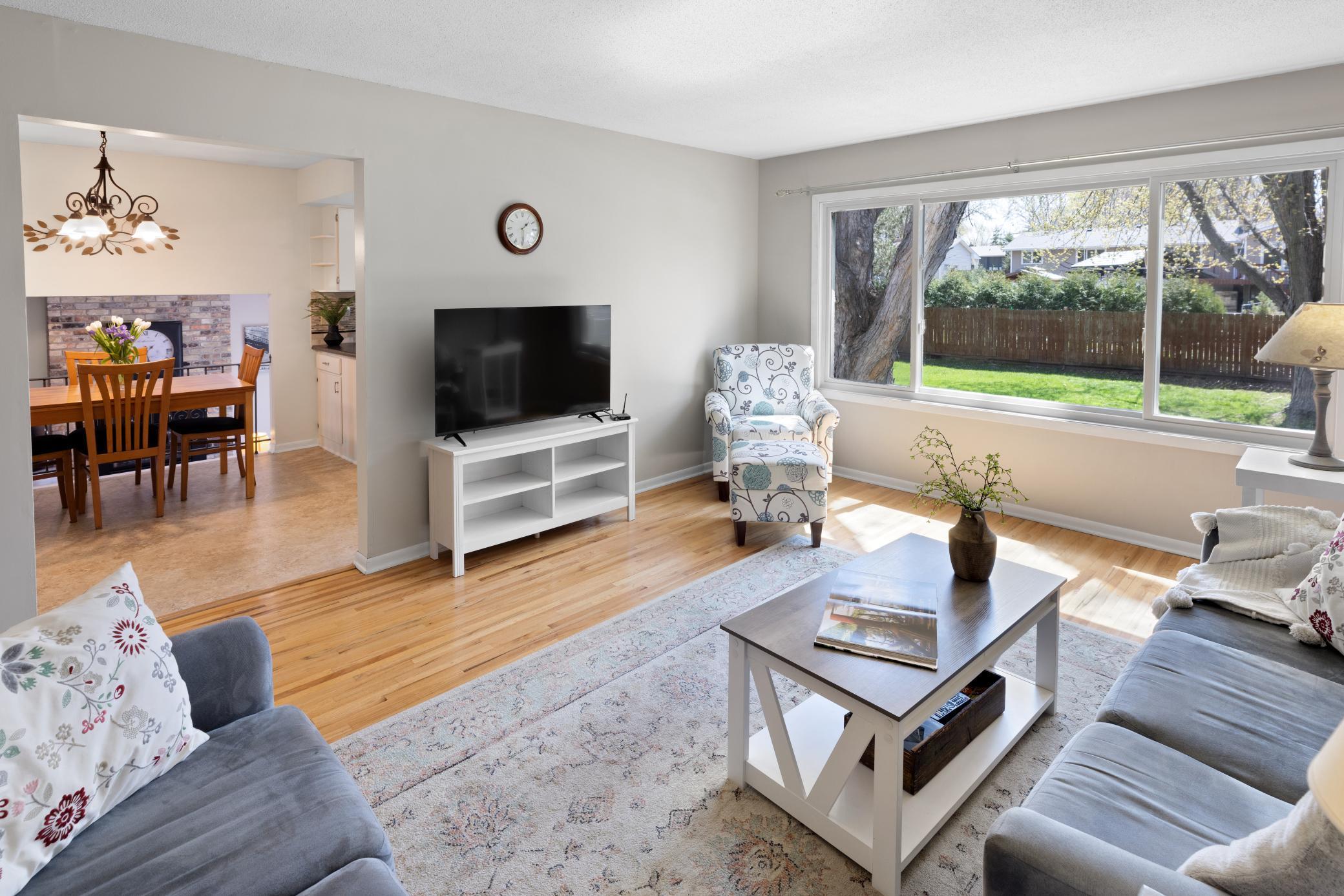 Kitchen flows easily to spacious Living Room for easy entertaining.