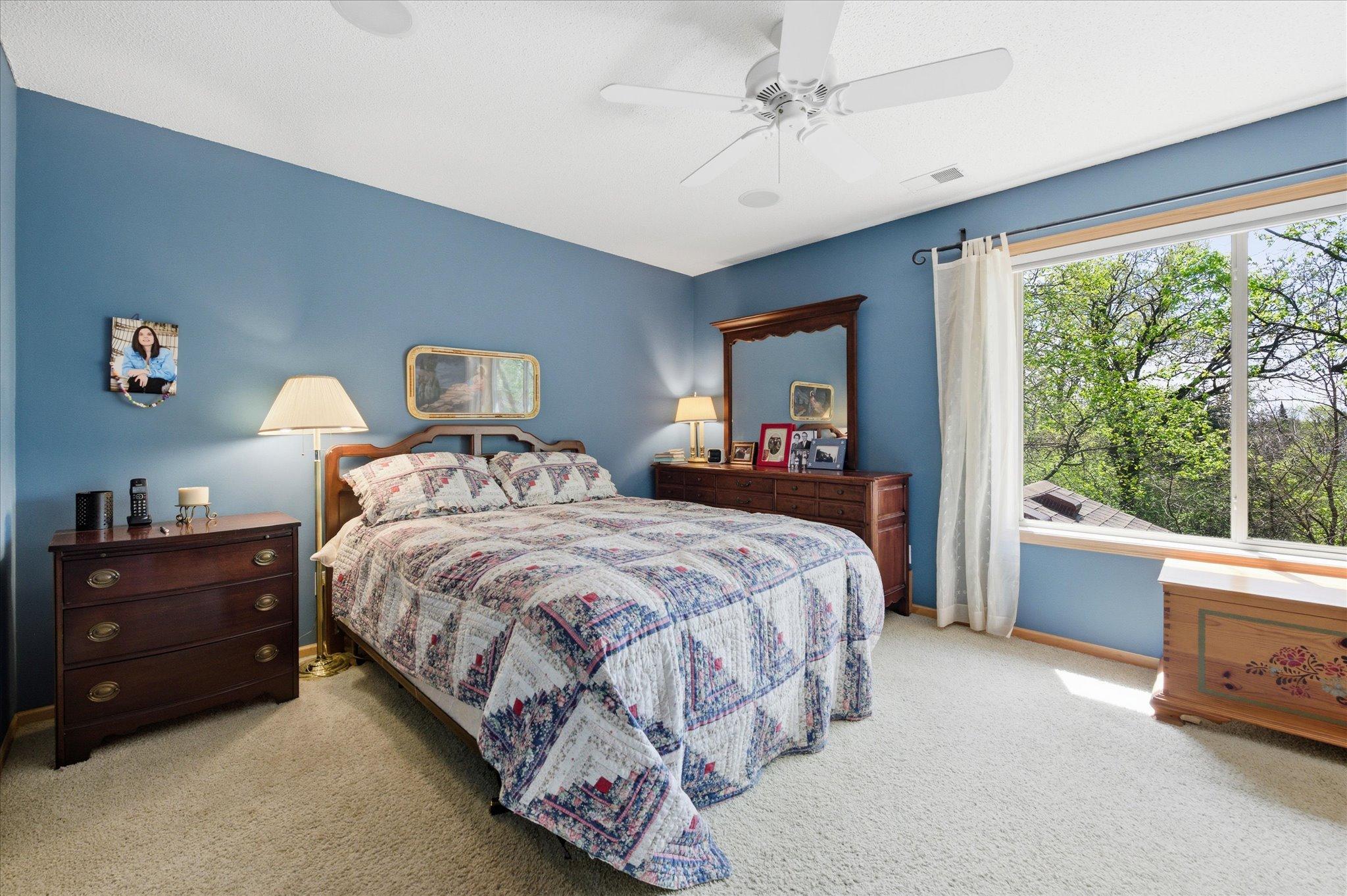 Upper level guest bedroom