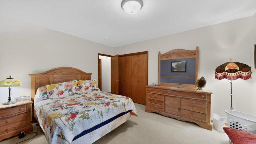1032 Rocky Creek Drive NE, Rochester, MN 55906