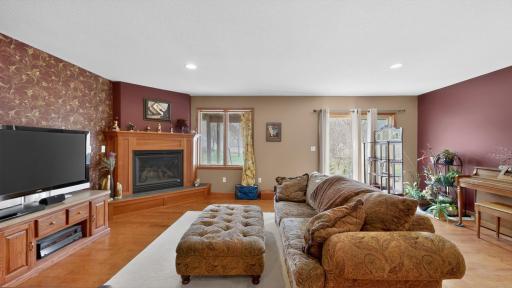 1032 Rocky Creek Drive NE, Rochester, MN 55906