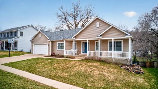 1032 Rocky Creek Drive NE, Rochester, MN 55906