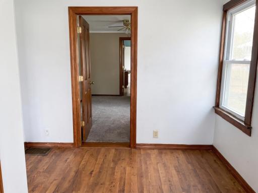 321 S Main Street, Lake Crystal, MN 56055