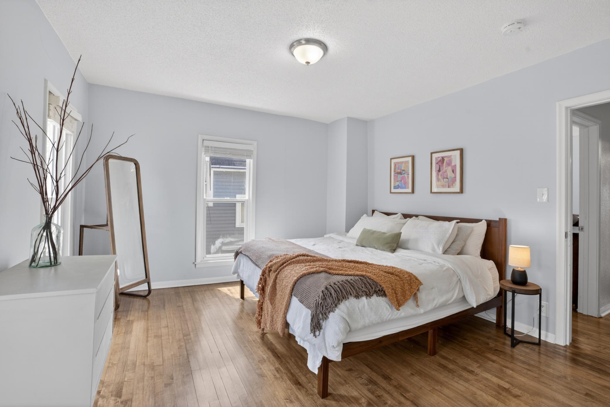 00023_623 russell ave n.jpg