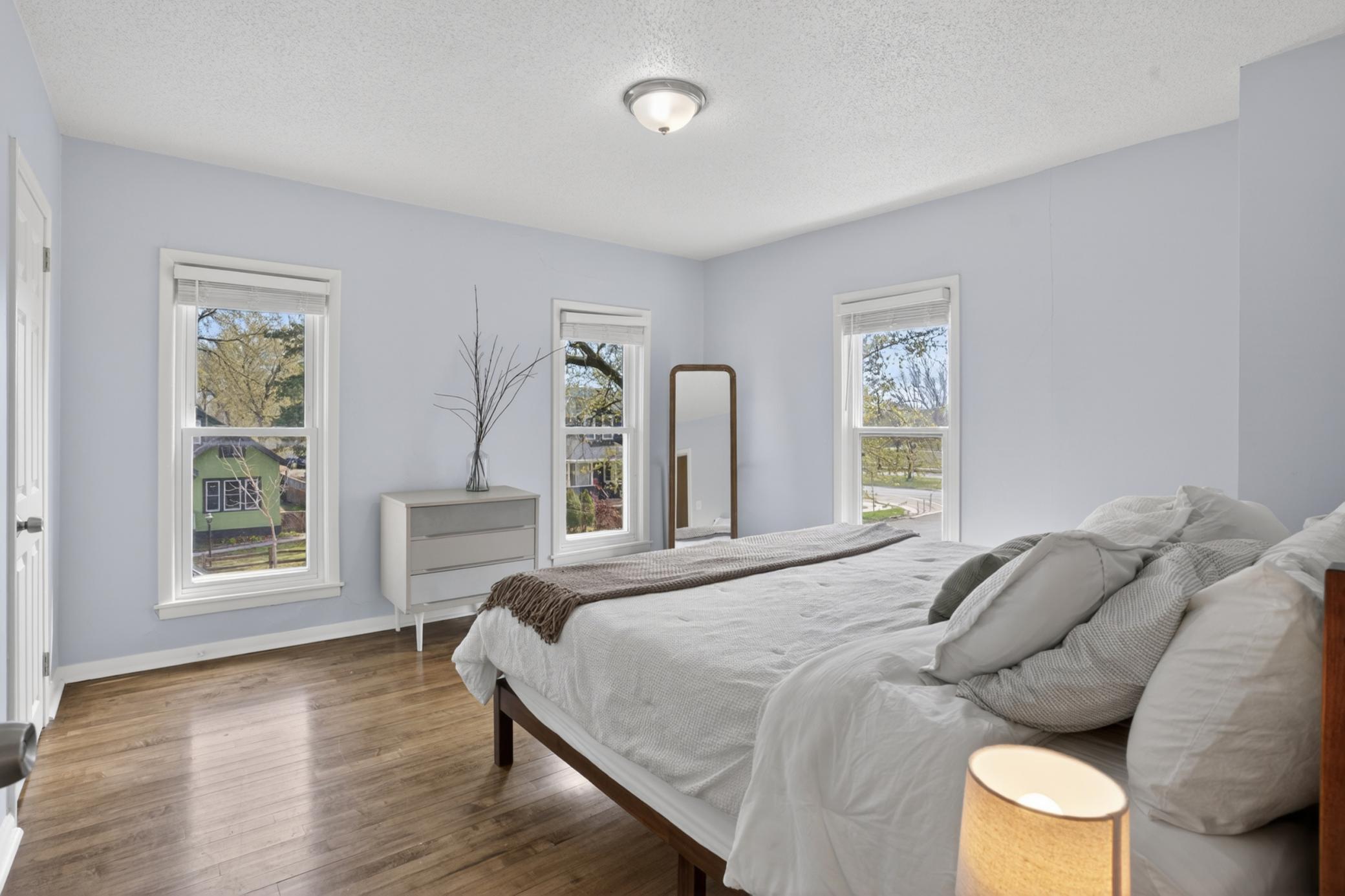 00022_623 russell ave n.jpg