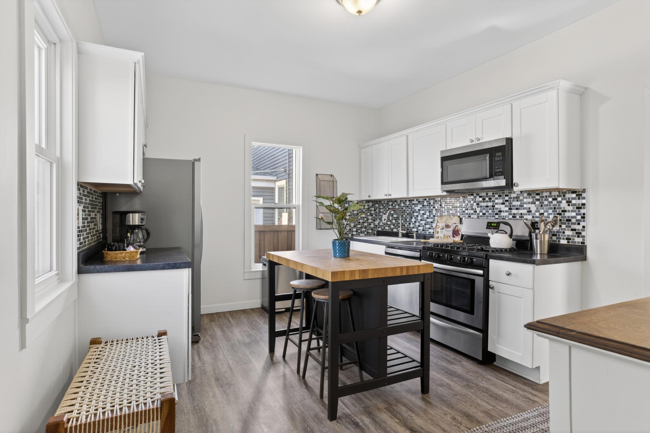 00020_623 russell ave n.jpg