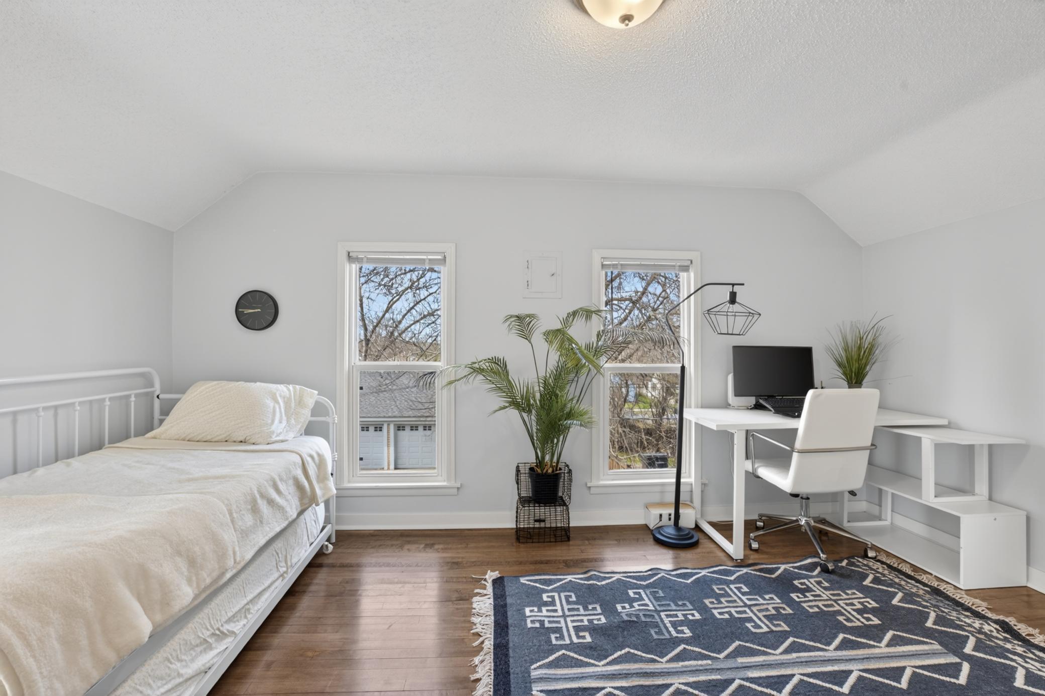 00027_623 russell ave n.jpg