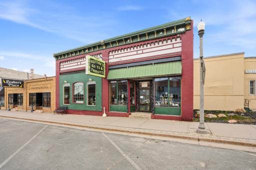 132 E Oak Street, Glenwood City, WI 54013