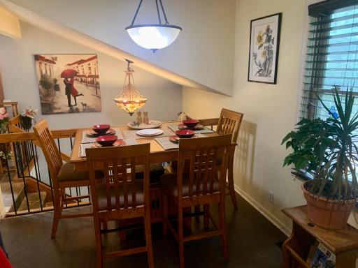 128 Avignon Court, Saint Paul, MN 55125