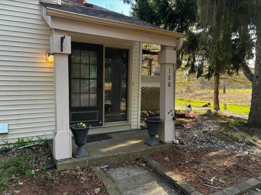 128 Avignon Court, Saint Paul, MN 55125