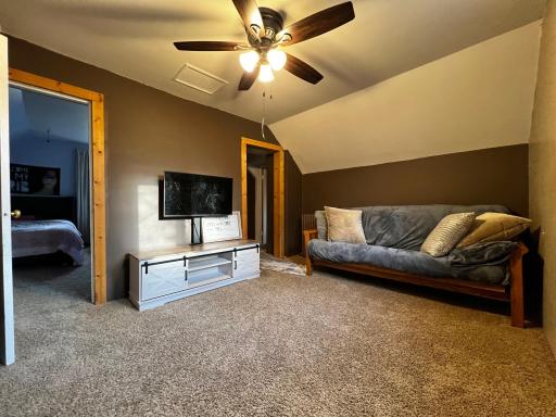 Upstairs Loft/Family Room
