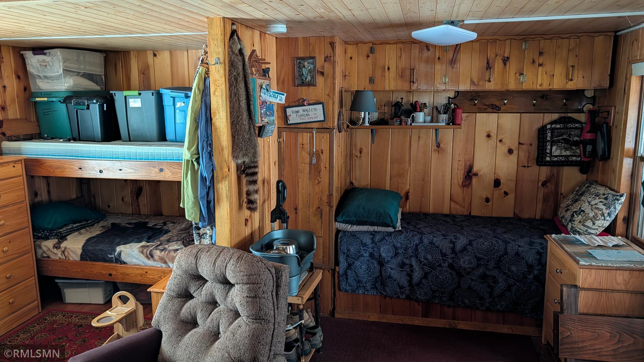 Bunk bed and single bed