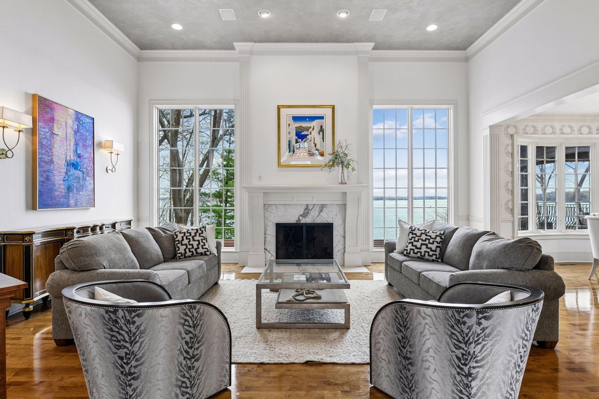 Views of the Lake begin the moment you enter the home