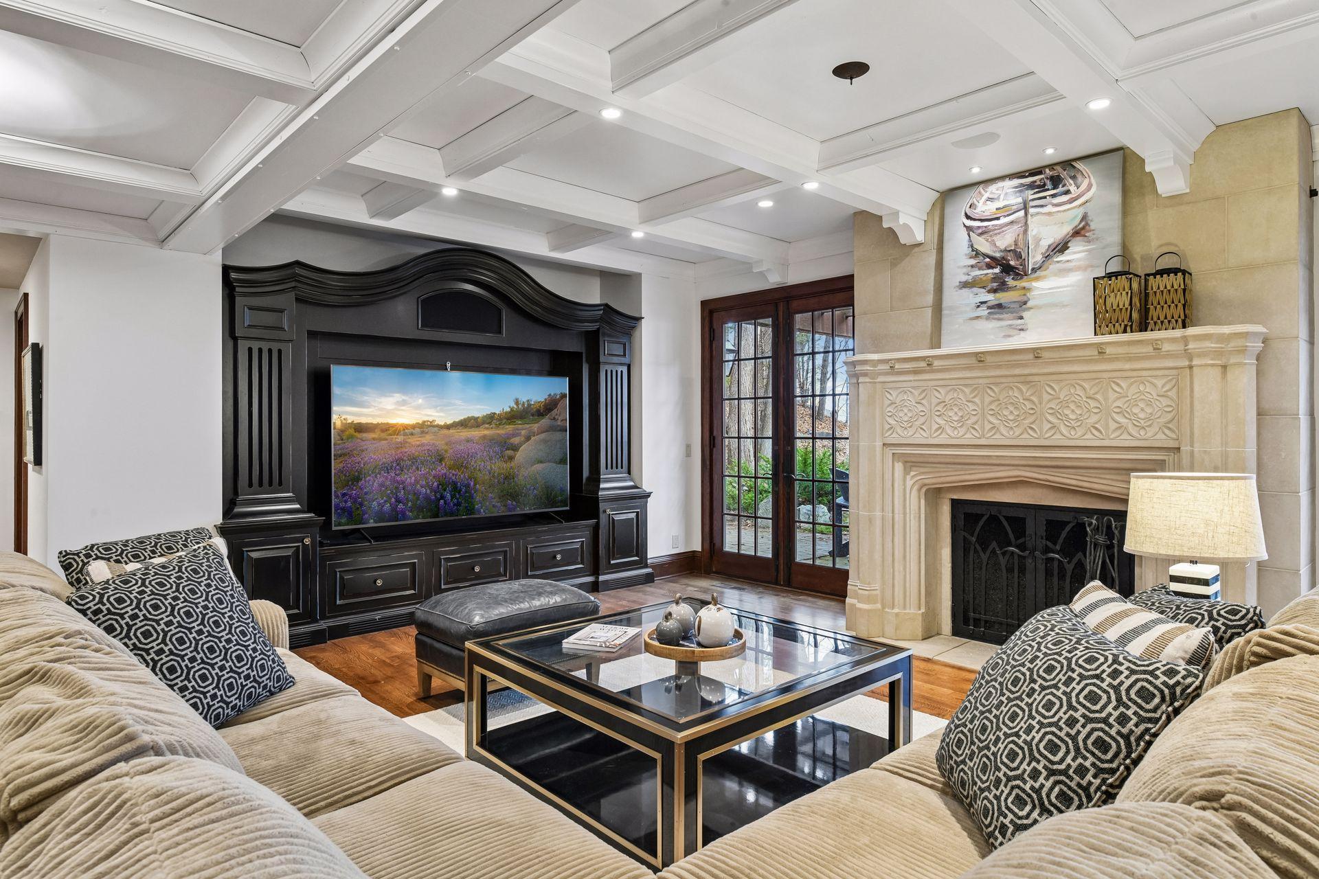 Access to the lower level deck and another way to get to the lake.