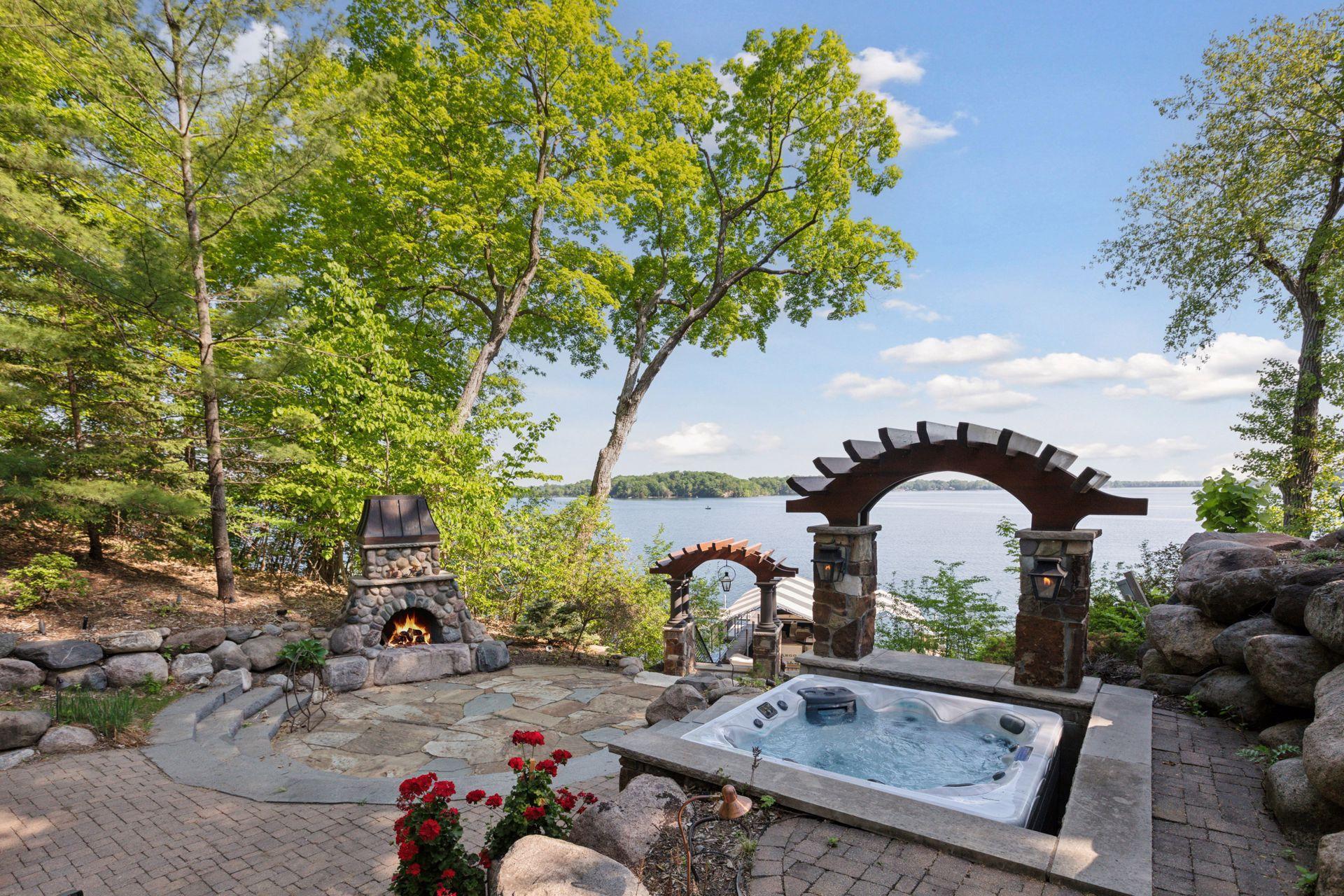 Commanding views of Lake from resort style setting.