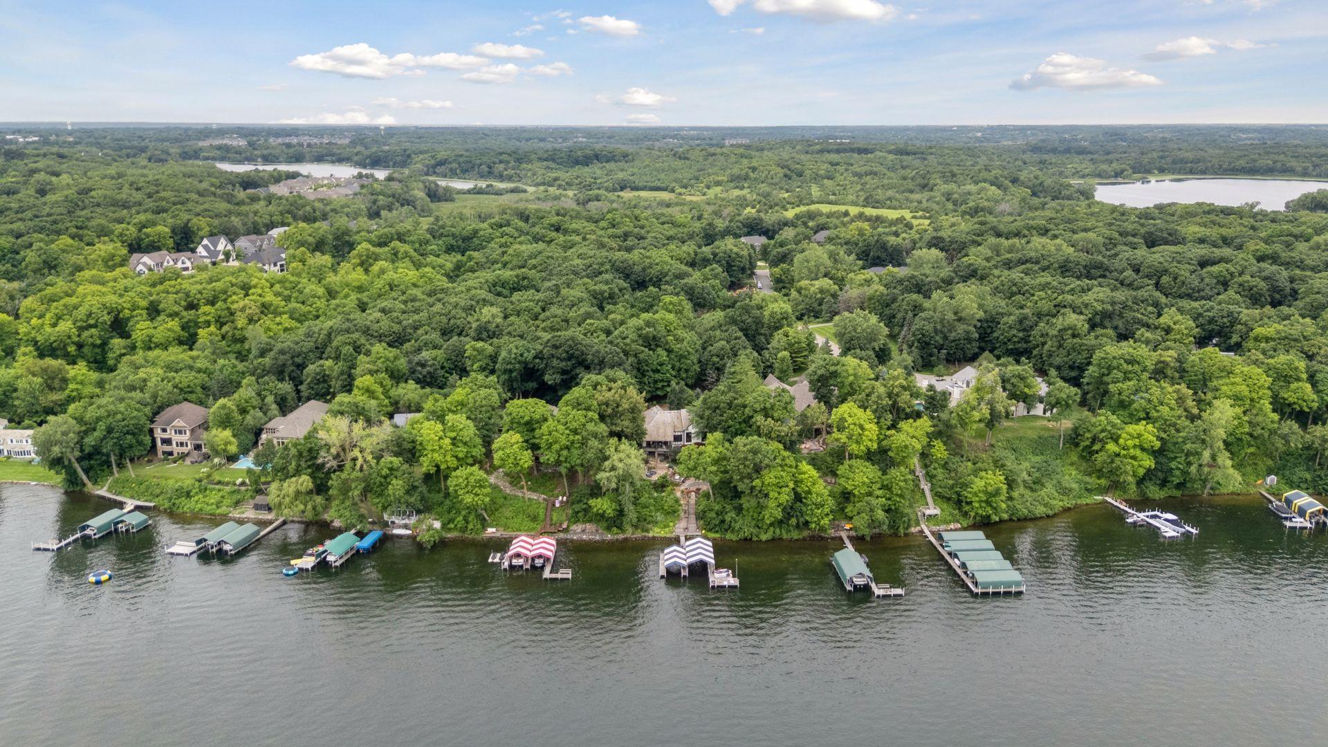 Home is straight ahead in the middle. Surrounded by beautiful real estate in the Baycliff area.