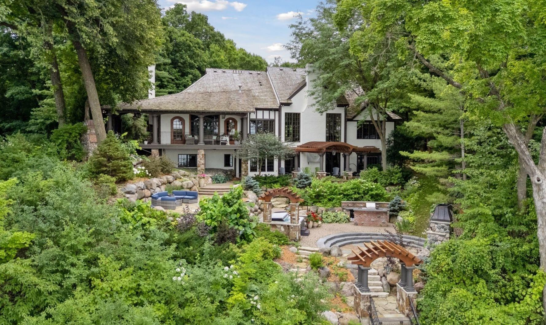 Back yard Oasis. Great for lakefront lifestyle and incredible for entertaining guests.