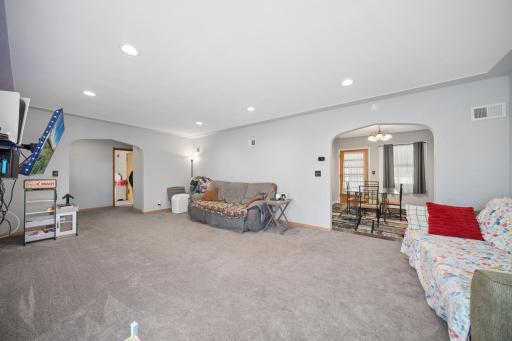 409 N Prairie Street, Sherburn, MN 56171