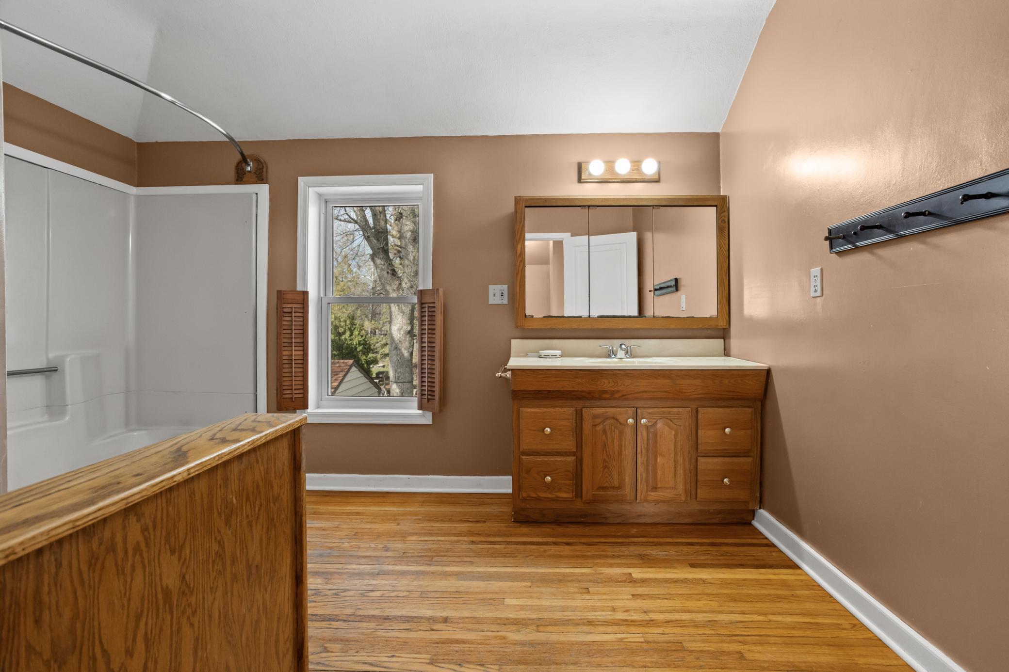 906 Sheyenne St West Fargo