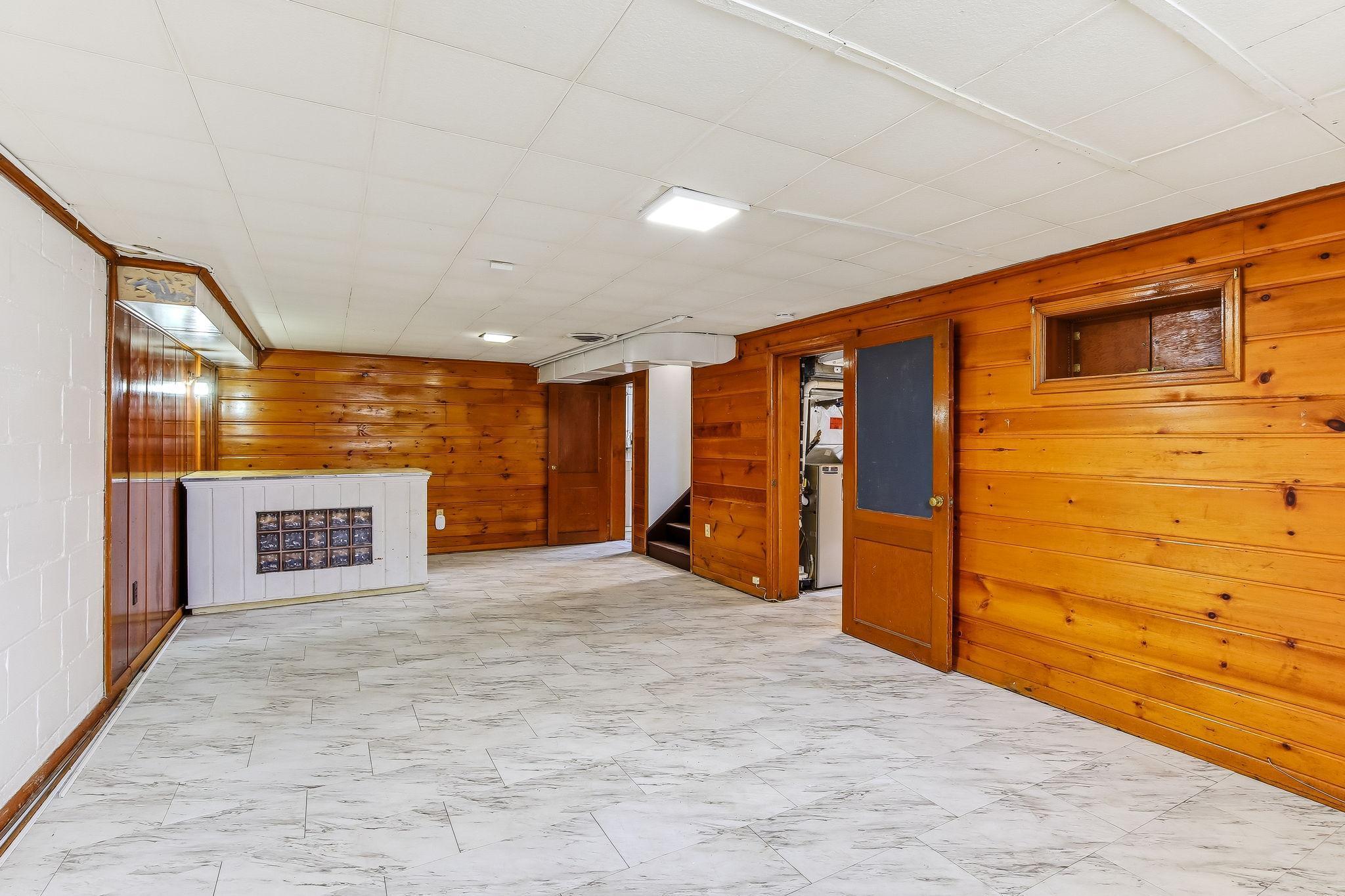 Lower level family room for gatherings