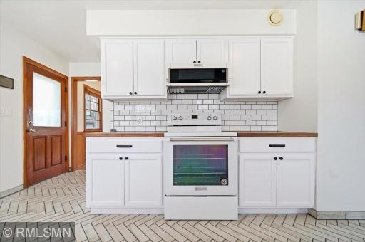 1769 Lake Street, Saint Paul, MN 55113
