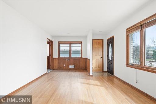 1769 Lake Street, Saint Paul, MN 55113
