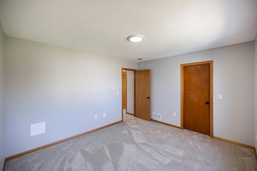 29640 Broadway Street, Lindstrom, MN 55045