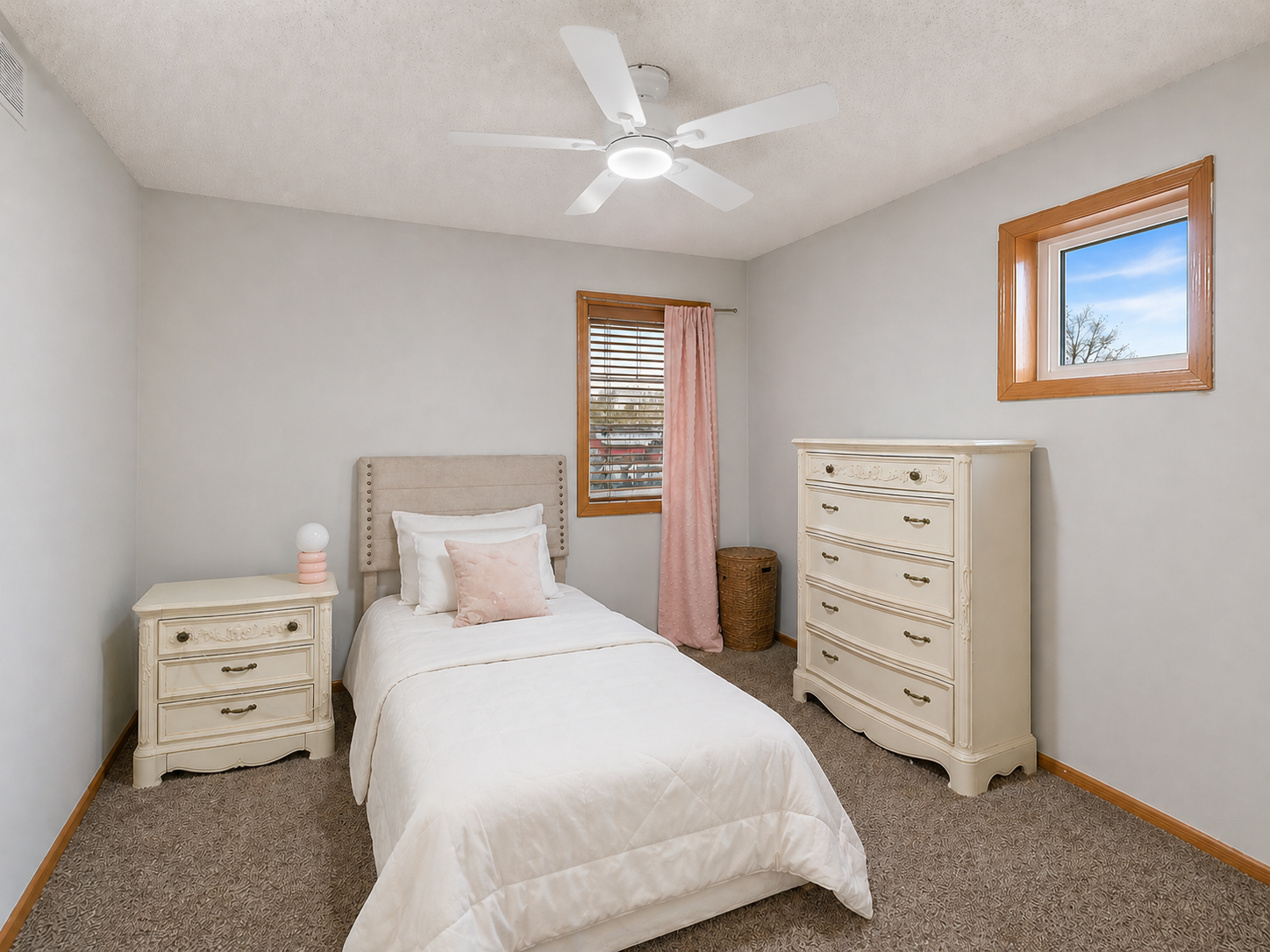 ChatGPT Image Apr 30, 2026, 01_34_46 PM.png