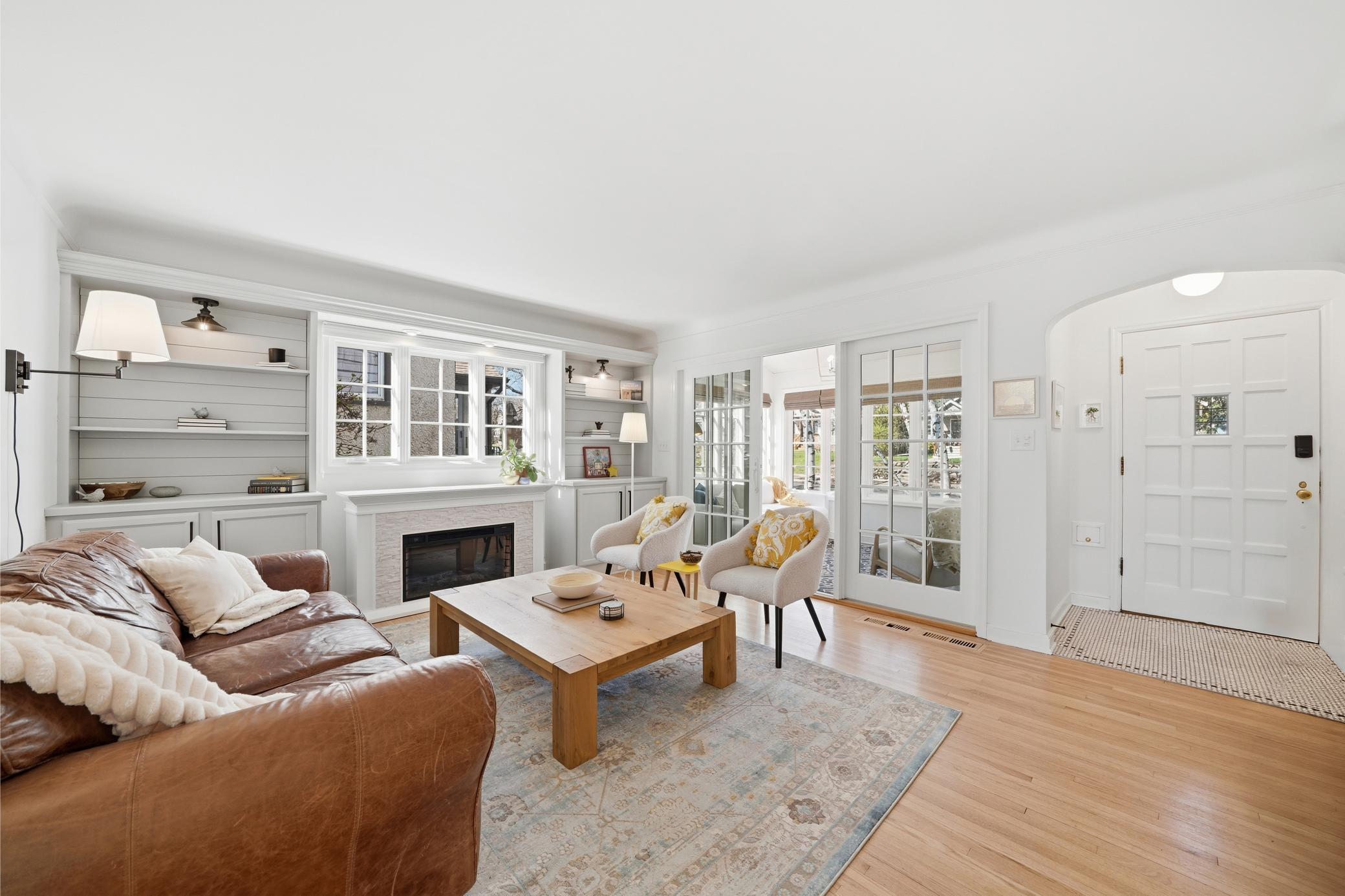 Living Room and Entry