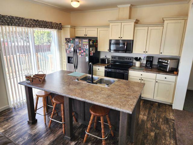 206 Ranger Ct, Milltown - E.jpg