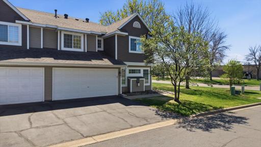 10926 Colorado Avenue N, Champlin, MN 55316