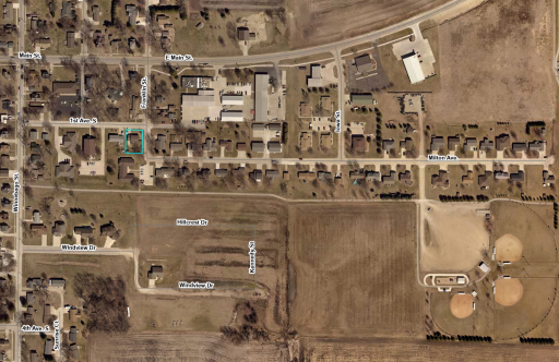 608 S 1st Avenue E, Lake Mills, IA 50450