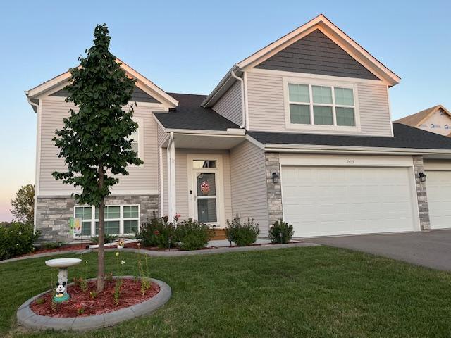 Summer time on 2439 Greenbriar Lane