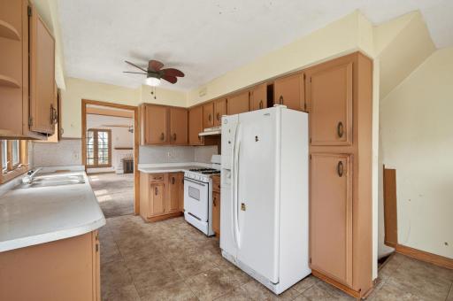 4537 Columbus Avenue, Minneapolis, MN 55407