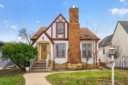 4537 Columbus Avenue, Minneapolis, MN 55407