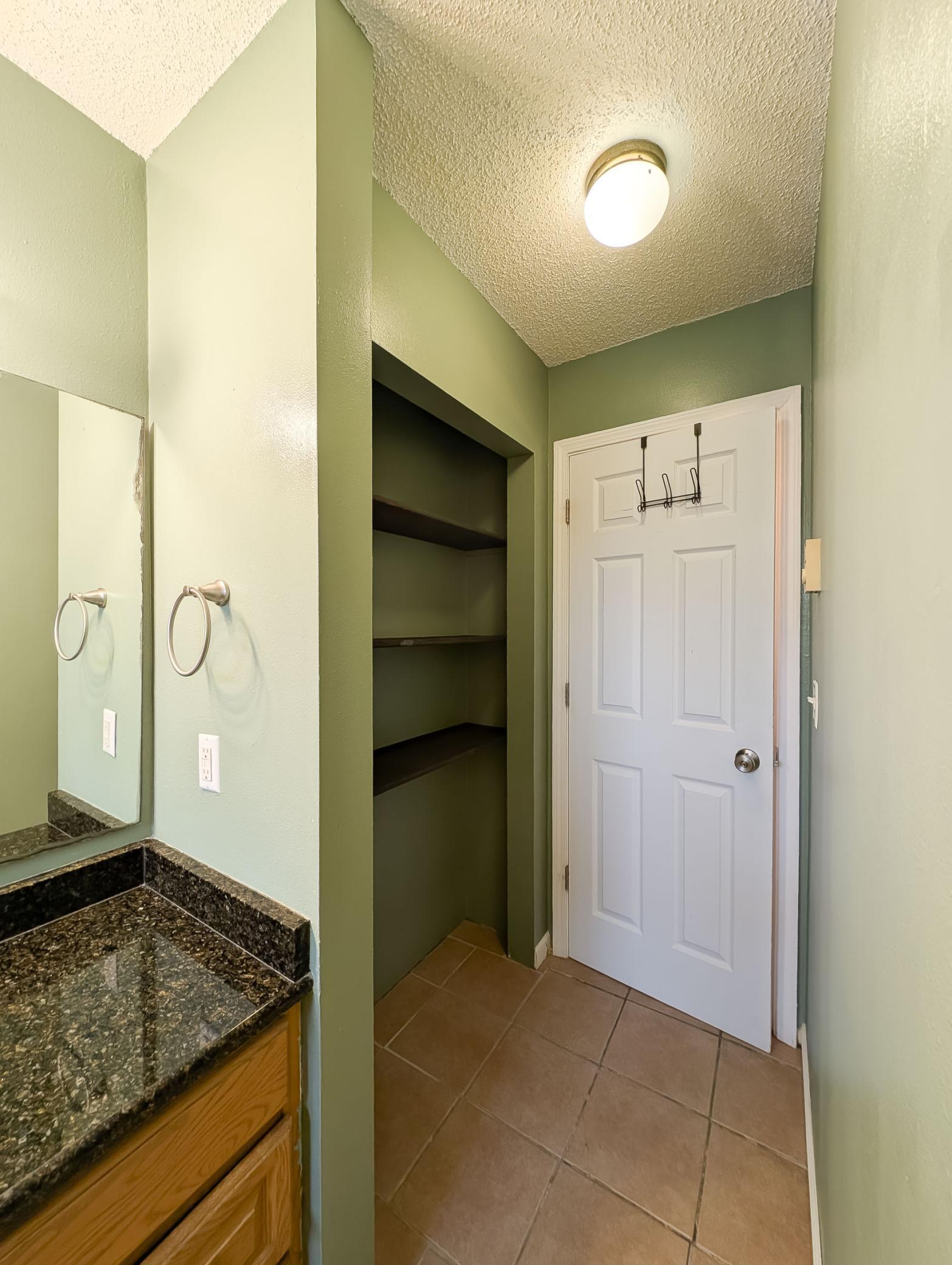 L2P023-205 4th St E-Horace-154715770.jpg