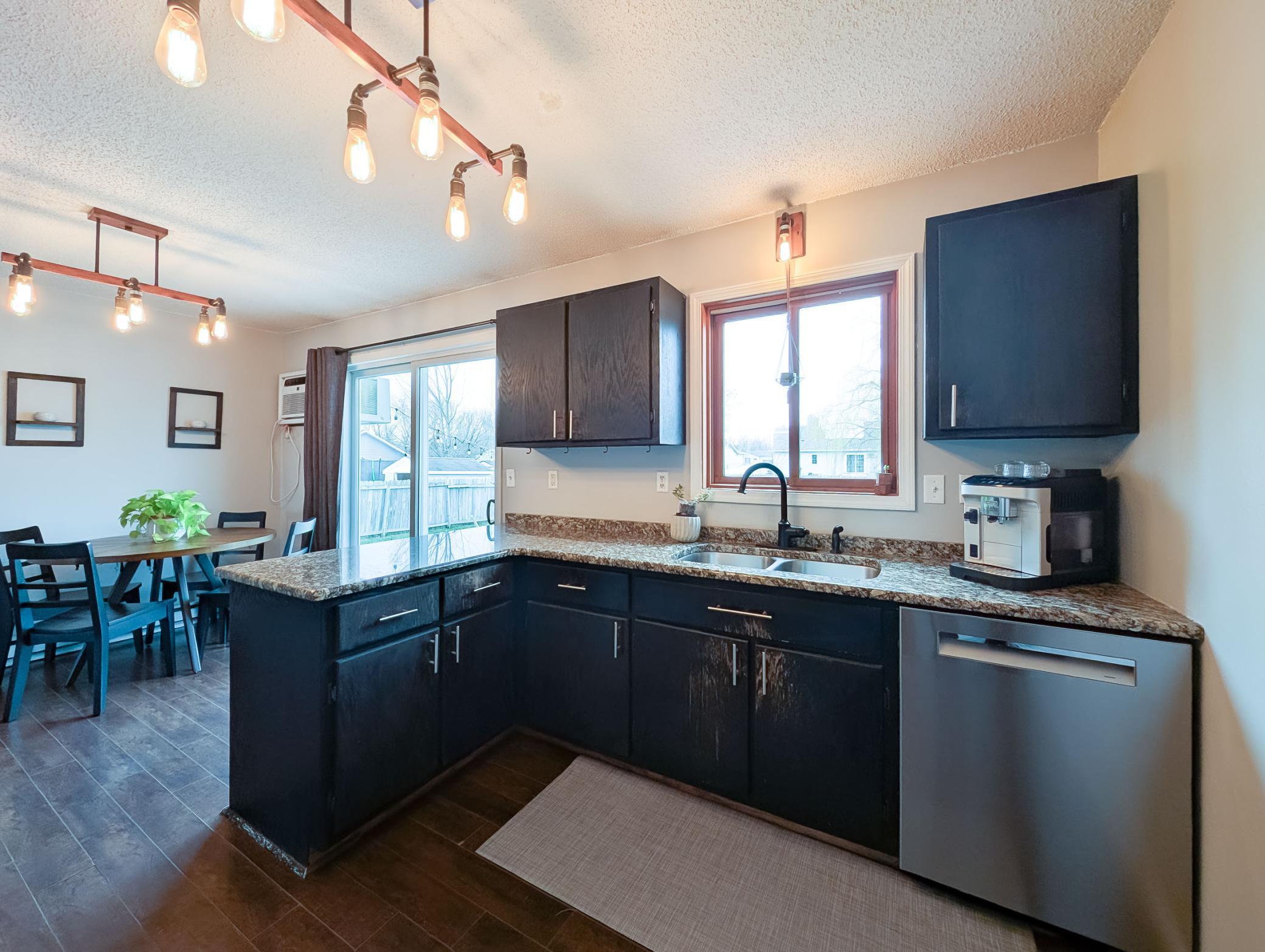 L2P016-205 4th St E-Horace-153537568.jpg