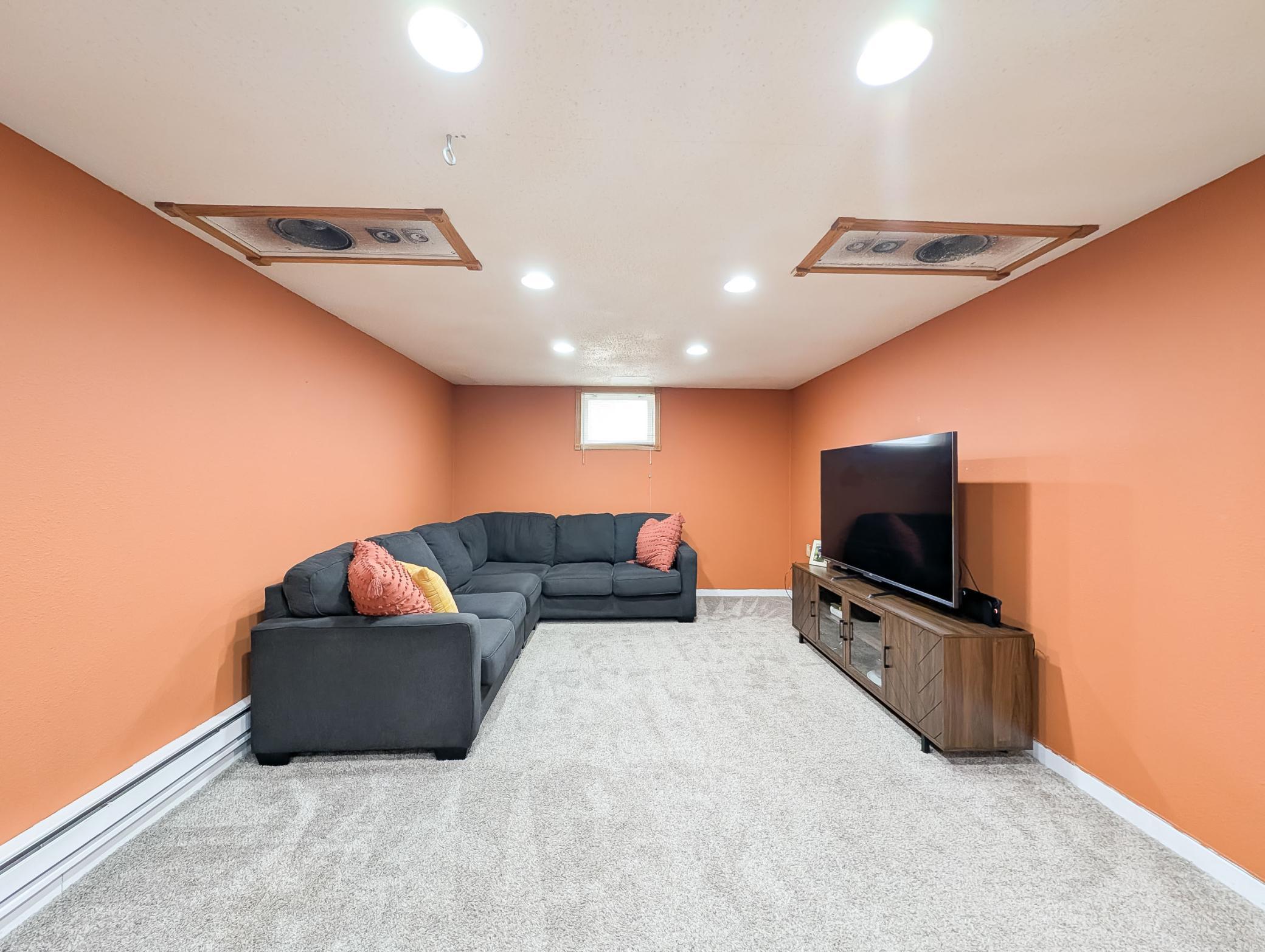 L2P038-205 4th St E-Horace-155612633.jpg